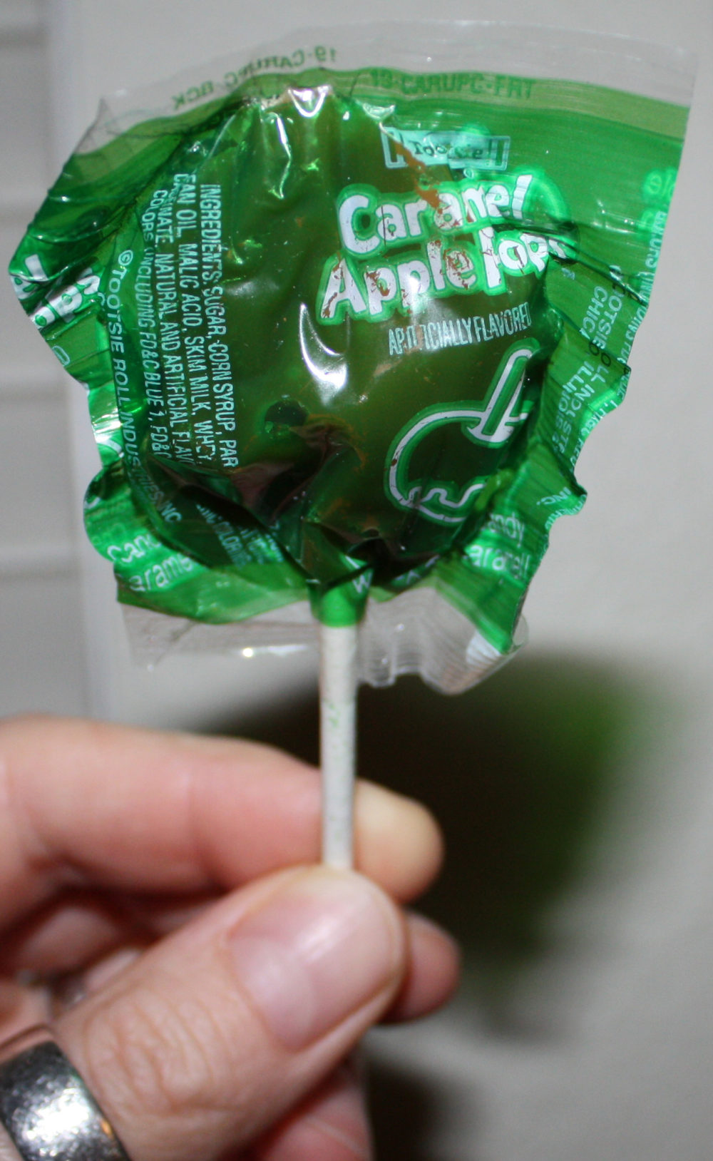 Caramel Apple LollipopsNot Just For Perverts Anymore! Candy Gurus